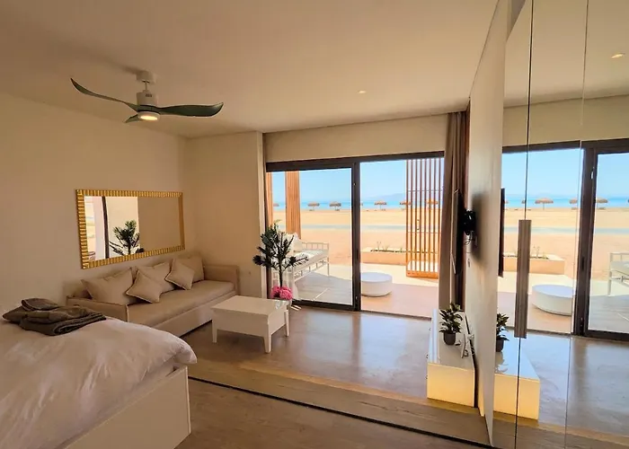 Beachfront Somabay Steps From Sea & Pool Hurghada